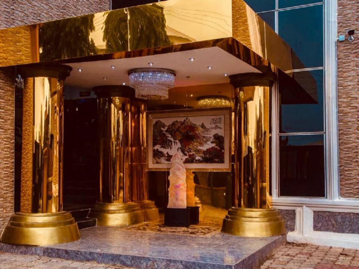 E-Suite Hotel Abuja Exteriör bild