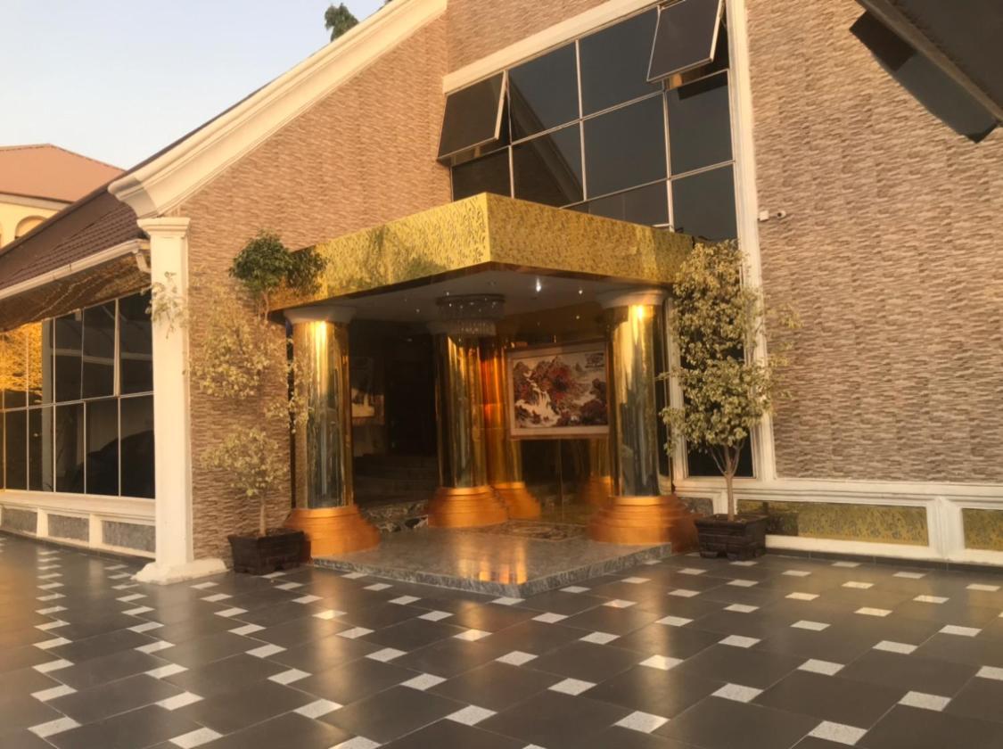 E-Suite Hotel Abuja Exteriör bild